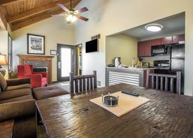 Hilton Grand Vacations Christmas Mountain Village Wisconsin 4