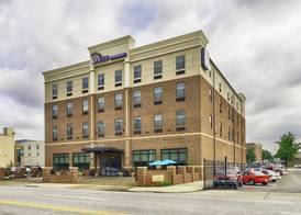 Sleep Inn & Suites Downtown Inner Harbor 3