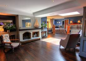 Devon Inn Hotel 4