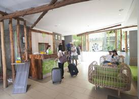 Grandmas Plus Hotel Legian 2