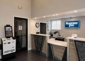 Rodeway Inn 4