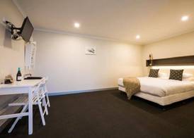 Heathcote Inn 5