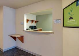WoodSpring Suites Washington DC Andrews AFB 2