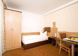 Ausbildungshotel St. Theresia 4