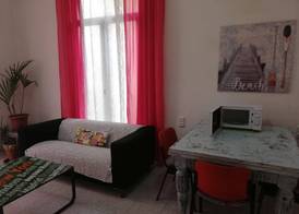 Hostal River 2