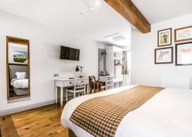 The Walhampton Arms 3