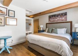 The Walhampton Arms 4