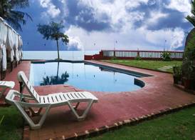 Mascot Beach Resort 4