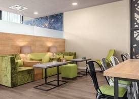 Super 8 by Wyndham Oberhausen am Centro 3