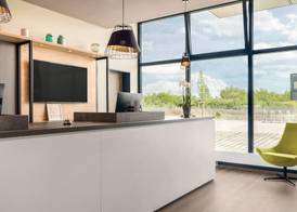 Super 8 by Wyndham Oberhausen am Centro 4