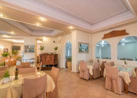 Matilda Hotel by Anayia All Inclusive Resorts 4