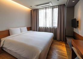 Seoul Hotel ShinShin Myeongdong 3