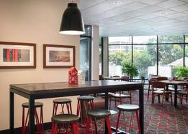 Four Points by Sheraton - San Francisco Bay Bridge 3