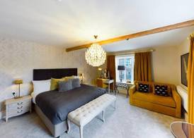 Lion & Swan Hotel 5