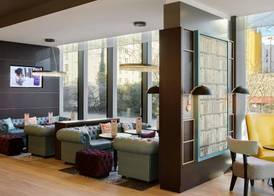 Premier Inn Hamburg City Centre 2