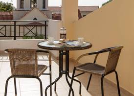 Castello Apartments 2