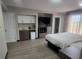 Ramada by Wyndham Westminster Denver 5