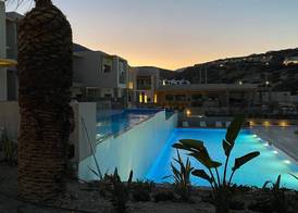 Helios Beach Hotel & Bungalows 4