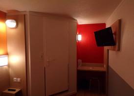 FASTHOTEL CAMBRAI PROVILLE - EX Premiere Classe 2