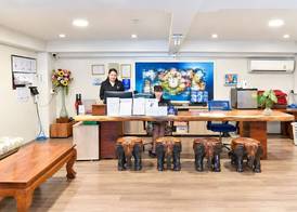Wild Orchid Villa Bangkok 2