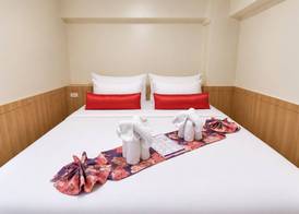 Wild Orchid Villa Bangkok 5