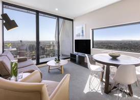 Oaks Melbourne on William Suites 3