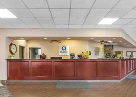 Suburban Studios I-80 Grand Island 2