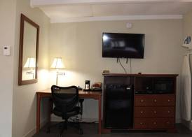 Claremont Motor Lodge 5