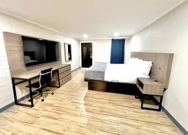 Economy Suites Springfield - Fairgrounds 2