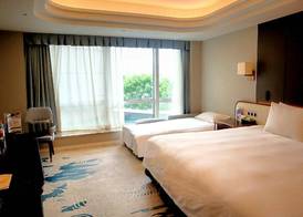 Oriental Riverside Bund View Hotel (Shanghai International Convention Center) 4