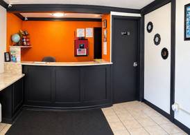 Executive Inn 2