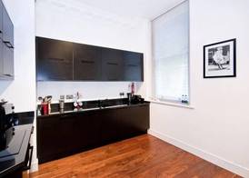 Apartment 2, 48 Bishopsgate by City Living London 4
