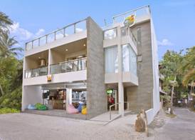 B Pod Hotel 2