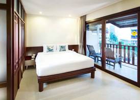 Arinara Beach Resort Phuket Beachfront 4