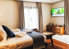 Nita By Vo Luxury Hotel 5