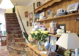 Maison Dieu Guest House 4