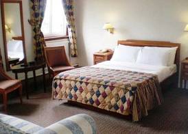 Kings Park Hotel 3