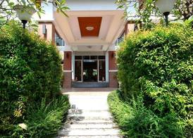 Lek Villa 4