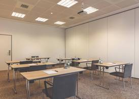 Vienna House Easy by Wyndham Stuttgart 2