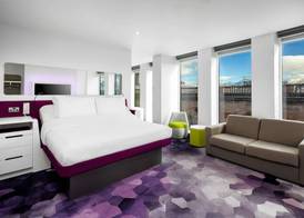 Yotel Glasgow 4