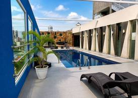 The District Hotel 3