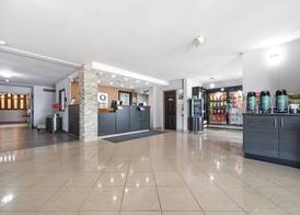 Quality Inn and Conference Centre Pembroke 3