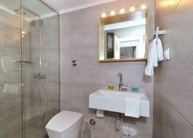 Thiseio a vintage apartment 4
