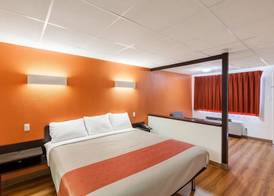 Bhavani Ma Corp. dba Stockyards Inn & Suites 4