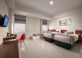 HI HOTEL SENEN 2