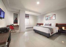 HI HOTEL SENEN 4
