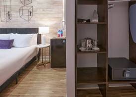 Shelley Hotel 3