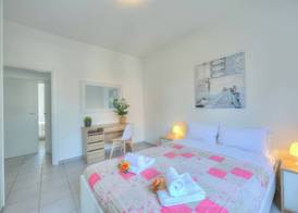 Casa Rosa with Balcony in Lugano - Happy Rentals 5