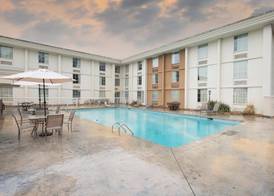 City Express by Marriott Knoxville 5
