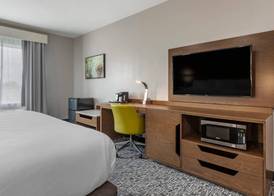 Comfort Suites Greenville Airport 5
